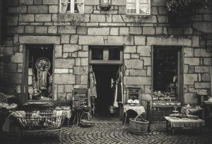 fonds antiquaire