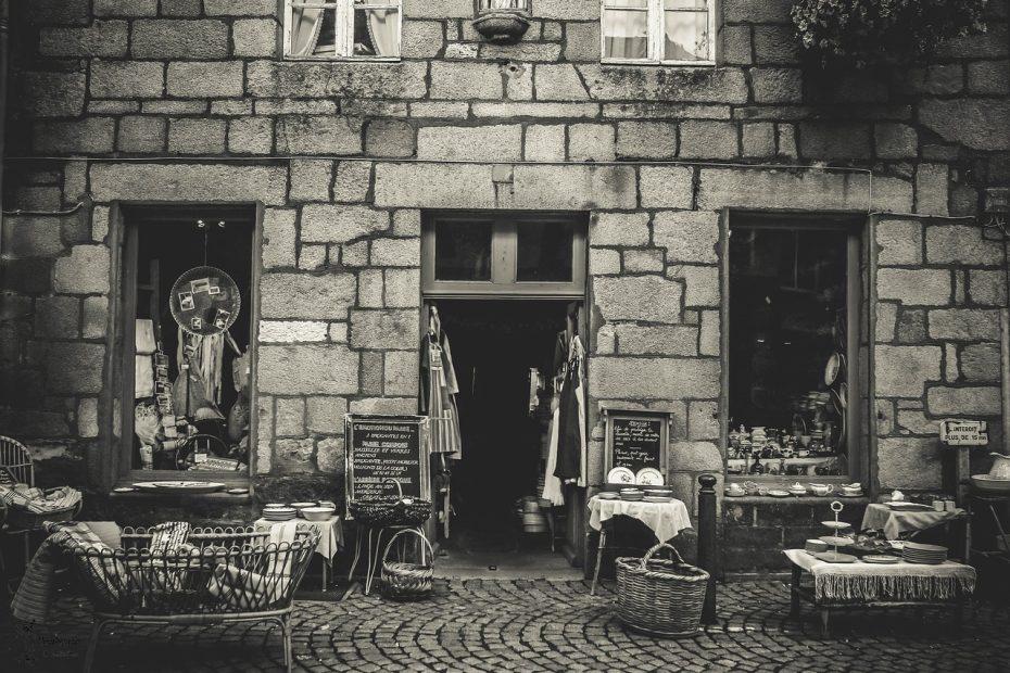fonds antiquaire