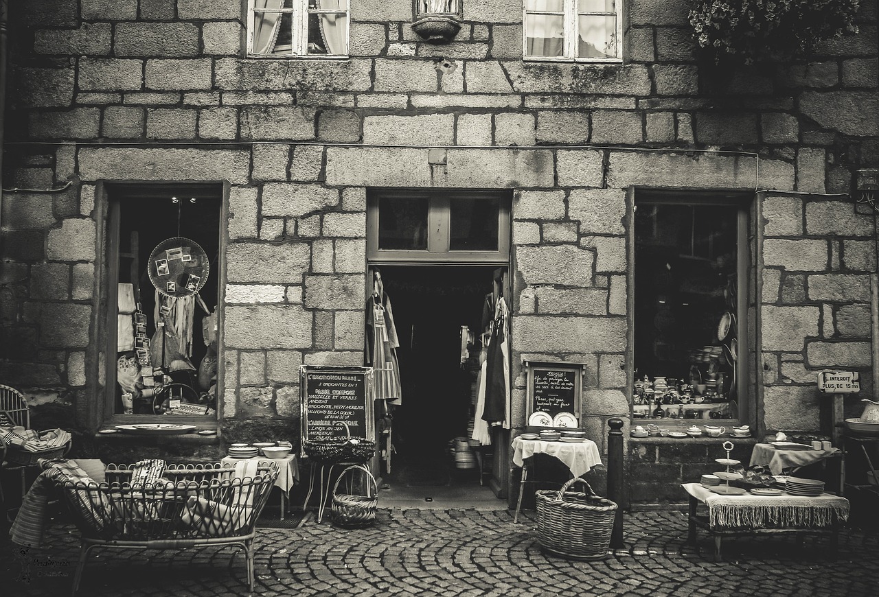 fonds antiquaire